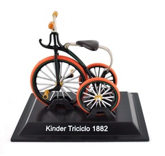 Model kola Kinder Triciclo 1882